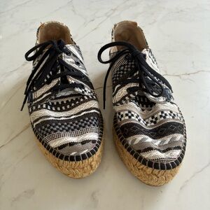 Gaimo Black & White Patterned Espadrilles. Hand made in Spain. Boho Sz 37 (US7)